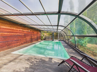 Vente Maison Maison d'exception de 230 m2 avec piscine chauffée Beauregard baret