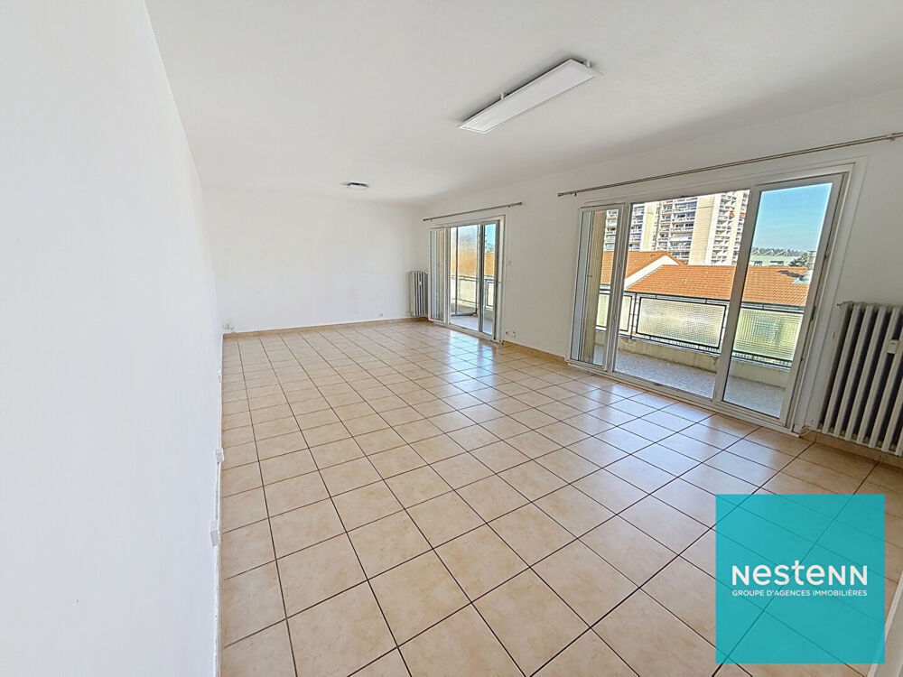 Vente Appartement T4 dernier étage 90 m²  3 chambres  double balcon  grand garage  Bergson calme Saint etienne