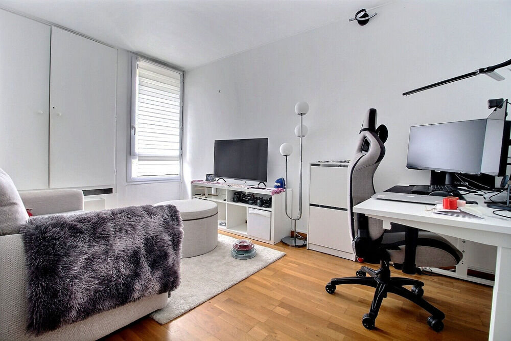 Appartement 3 pièces 67 m² avec loggia à Elancourt