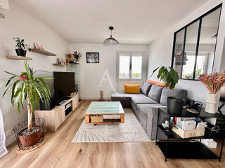  Appartement  vendre 4 pices 80 m