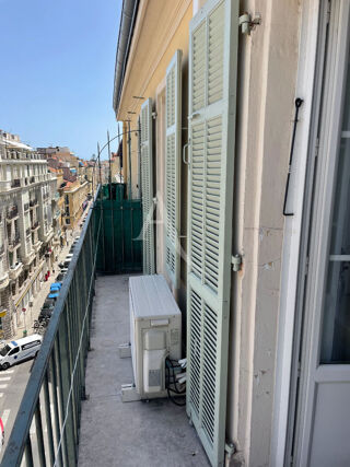  Appartement à louer 3 pièces 46 m²