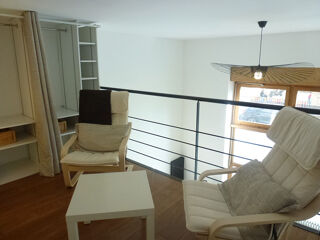  Appartement à louer 3 pièces 83 m²