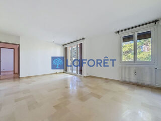  Appartement � louer 4 pi�ces 80 m�
