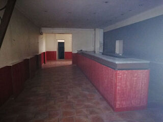  Immeuble à vendre 8 pièces 166 m²