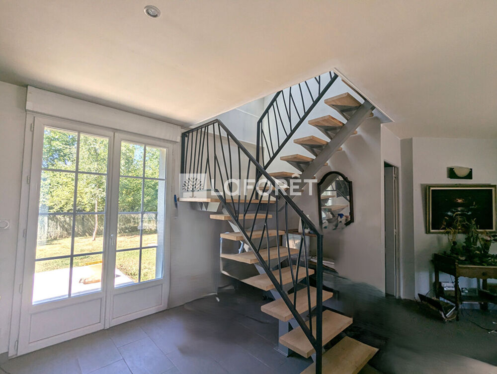 Vente Maison Maison Montchamp 7 pièce(s) 174 m2 Montchamp