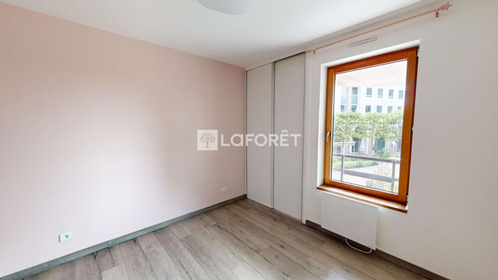 Appartement a louer rueil-malmaison - 4 pièce(s) - 98 m2 - Surfyn