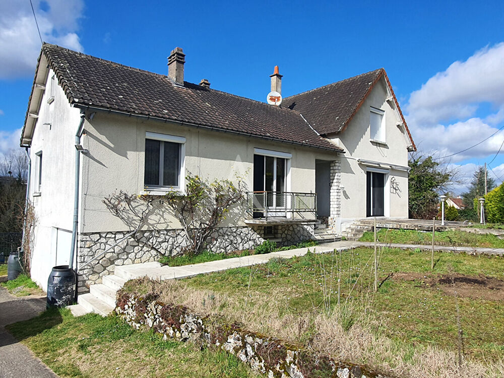 Maison 5 pièces 134 m² · à Seigy · 134 m² · 185 000 €