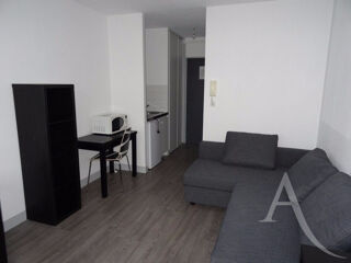  Appartement à louer 1 pièce 19 m²