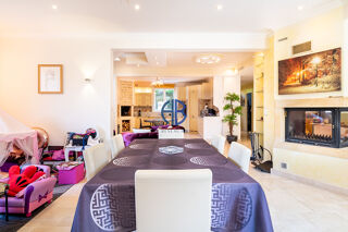  Maison à vendre 6 pièces 302 m²