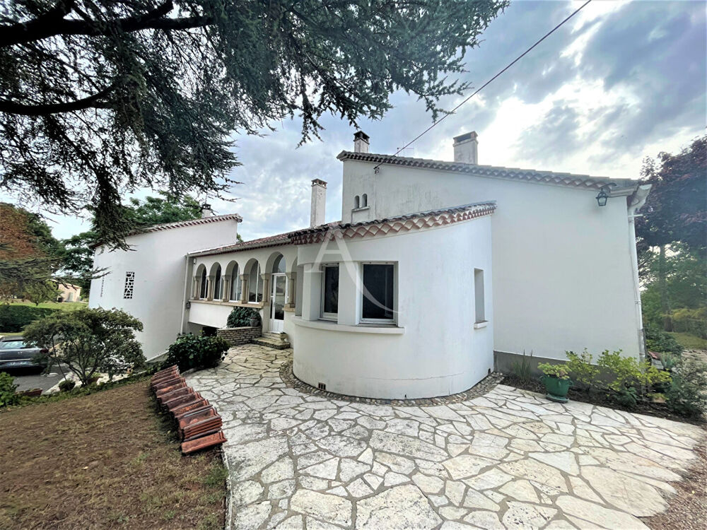 Maison d' Architecte avec beaucoup de charme!