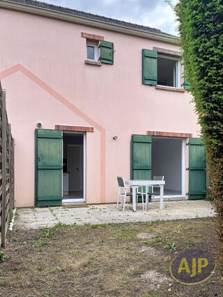  Maison à louer 4 pièces 83 m²
