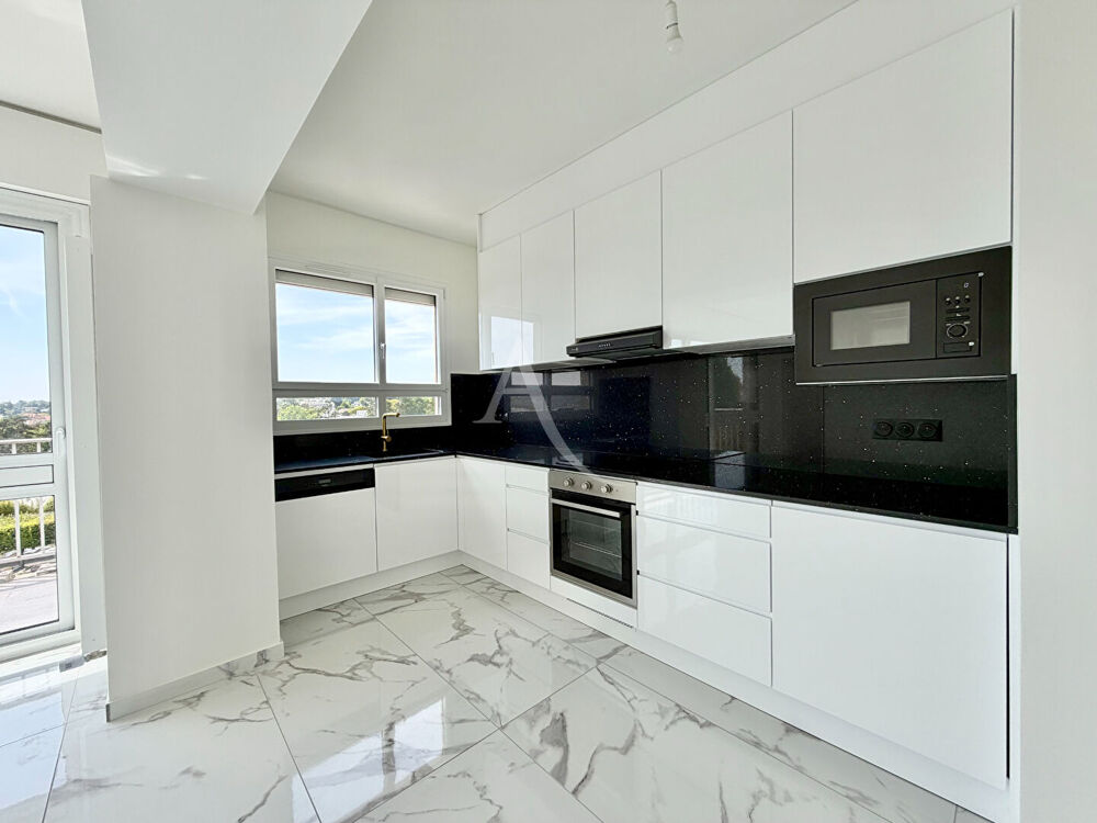 Appartement Garches 2 pièces 52 m2 en dernier étage