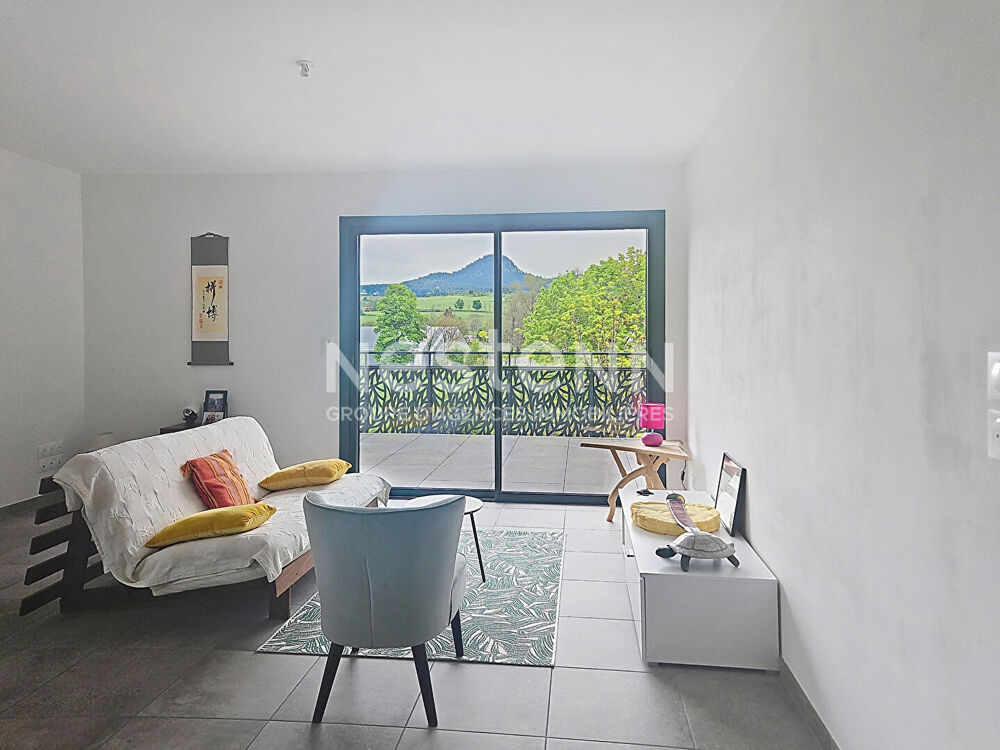Très bel appartement lumineux avec 2 chambres et terrasse à Yssingeaux