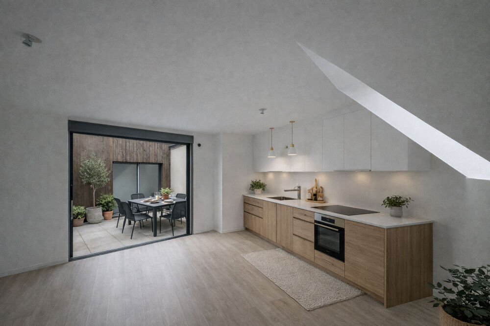 Appartement 5 pièces avec très Grande Terrasse et 4 parkings