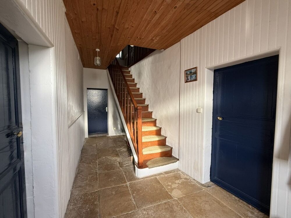 Maison de village de 3 chambres avec une deuxième maison à rénover