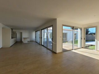  Maison 6 pi�ces 161 m� Puilboreau