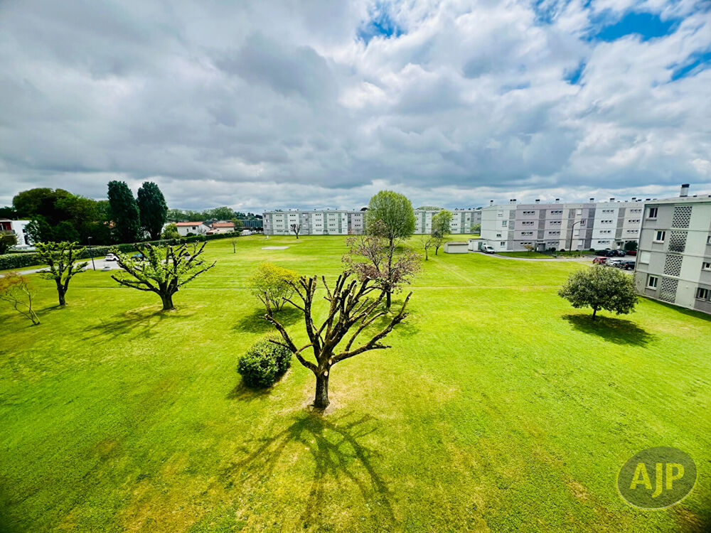 Nouvelle pépite AJP ! Appartement Libourne 5 pièce(s)