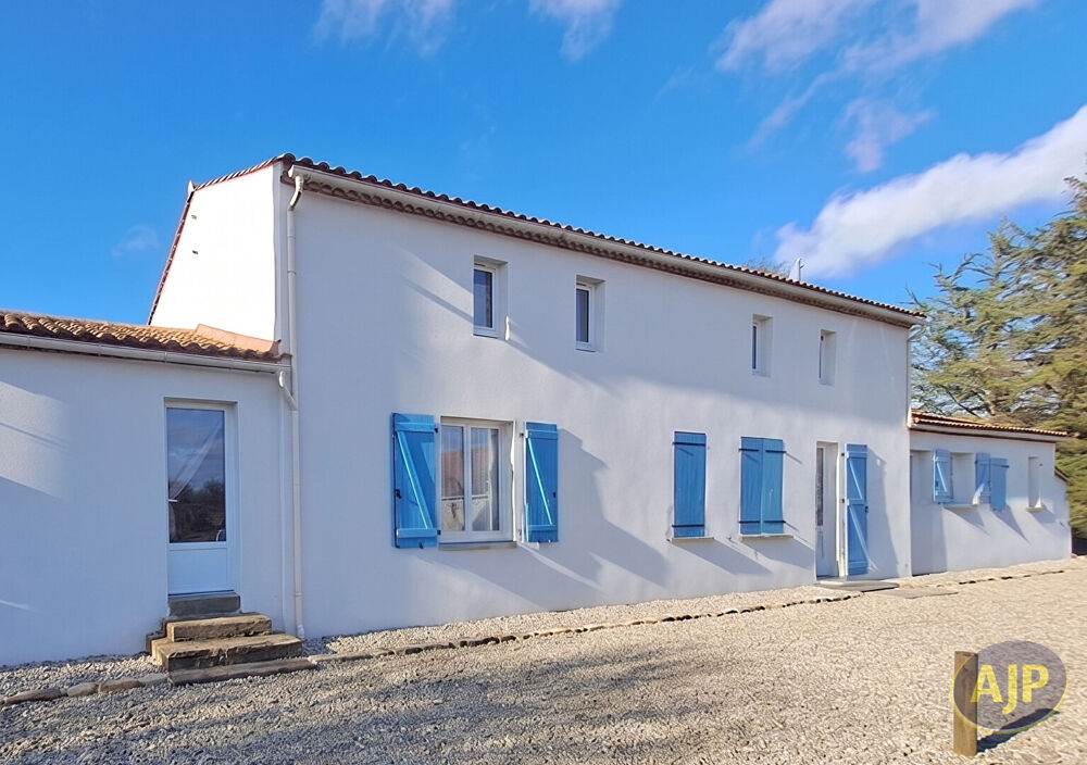 Maison 3 pièces 69 m² · à Saint Christophe du Li... · 69 m² · 139 100 €