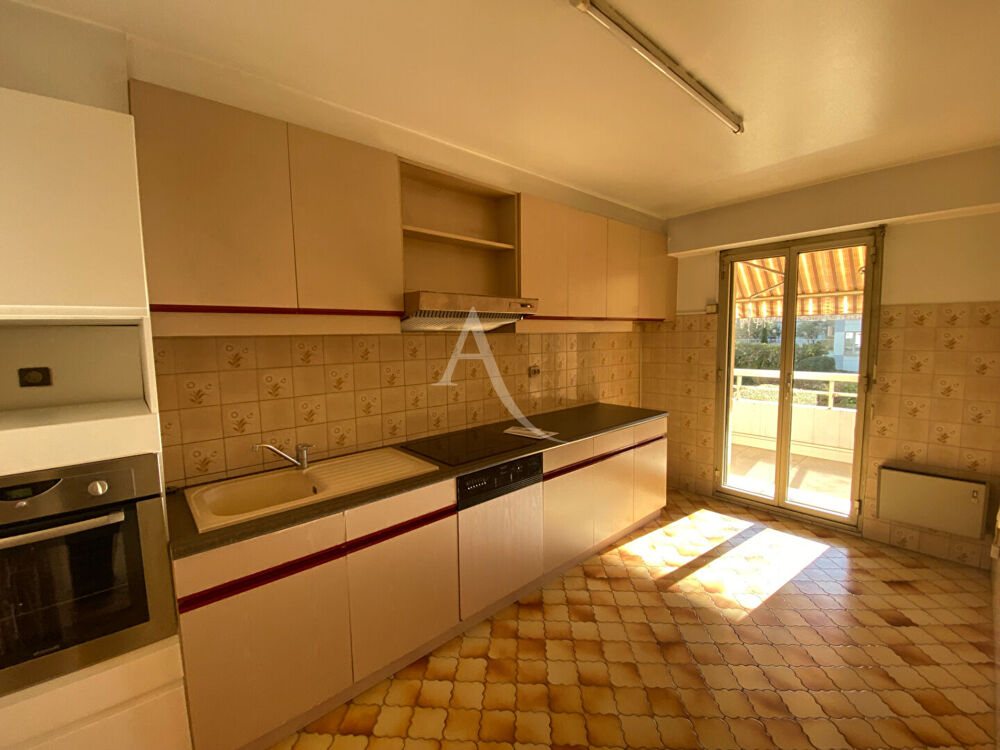Location Appartement 3 PIECES - AV JEAN BARES Nice
