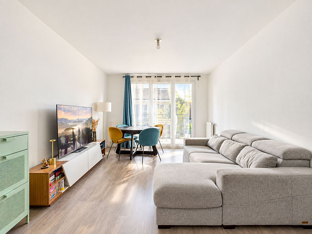 Vente Appartement Appartement Noisy Le Grand 3 pièce(s) 59,40 m2 Noisy le grand