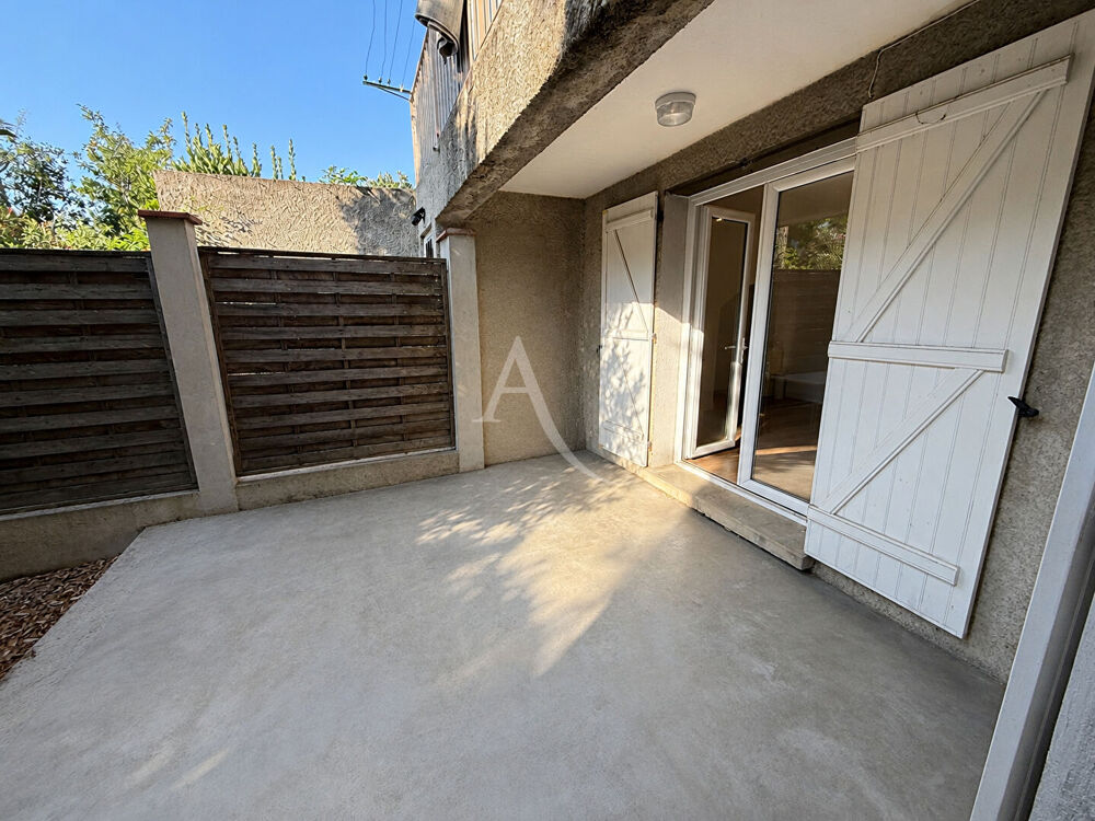 APPARTEMENT DEUX CHAMBRES RENOVE AVEC JARDIN