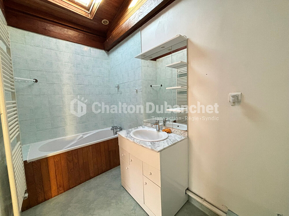 Location Appartement RENAISON - Appartement DUPLEX 3 pièce(s) 61.65 m2 Renaison