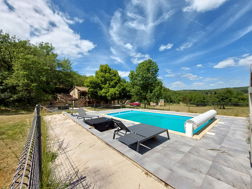 Vente Maison Maison Milhars 7 pièce(s) 155 m2, 7.3 hectares Saint antonin noble val