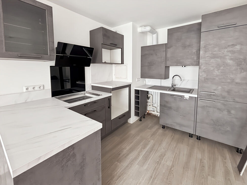 Location Appartement À LOUER - APPARTEMENT - BALLANCOURT/E Ballancourt sur essonne