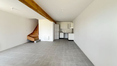  A LOUER MAISON DE TYPE 3 AVEC EXTERIEUR - SECTEUR PUGNAC Maison - 3 pi�ce(s) - 69 m�