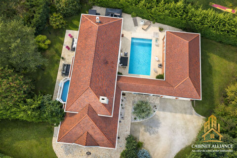   Propriété de Prestige à vendre avec une piscine Maison - 9 pièce(s) - 282 m²