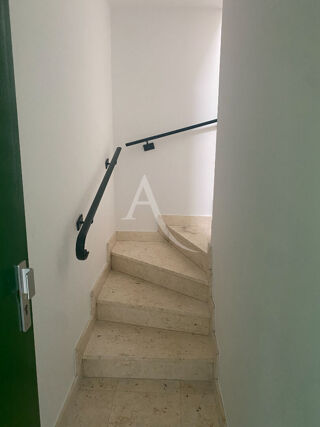  Appartement � louer 3 pi�ces 28 m�