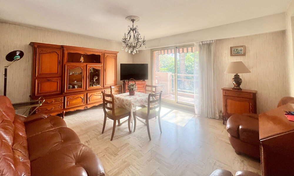 Vente Appartement Appartement 3 pièces à vendre à Saint-Raphaël, proche mer et commerces Saint raphael