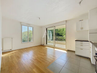  Appartement à louer 3 pièces 53 m²