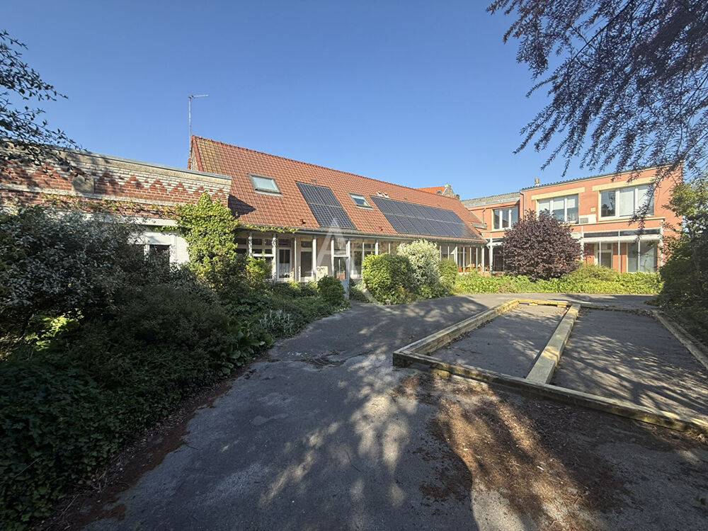 Vente Immeuble Ensemble immobilier -15 pièce(s) - 470 m² - SAINT OMER Saint omer
