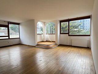  Appartement  vendre 4 pices 82 m