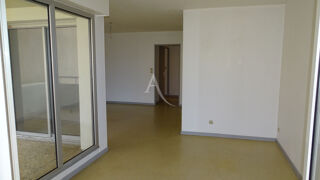  Appartement à louer 3 pièces 66 m²