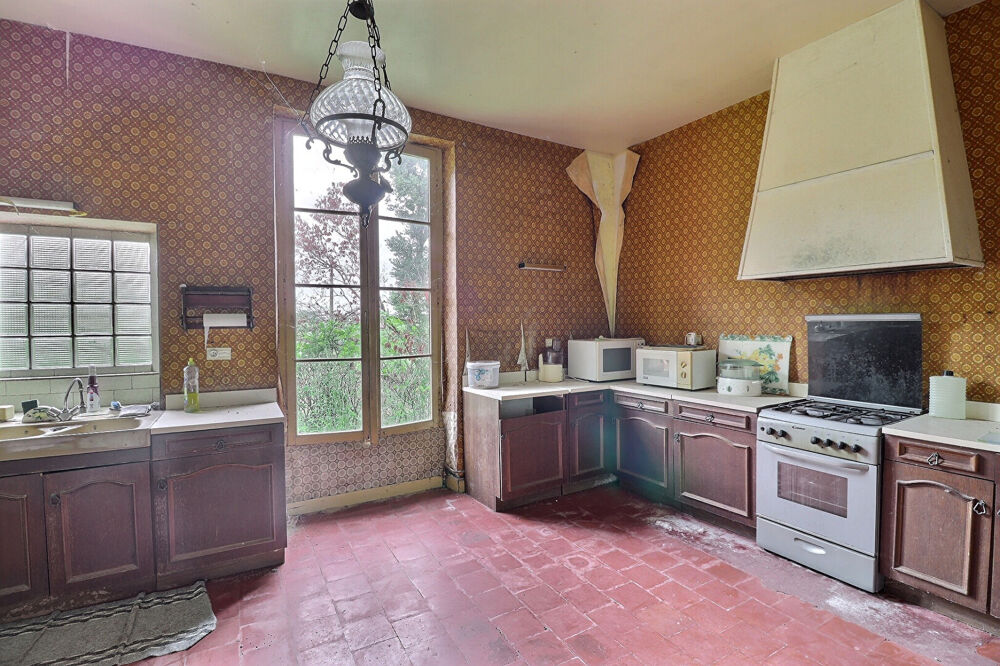 Vente Maison VENTE d'une maison de 15 pièces (512 m²) à SARBAZAN Sarbazan