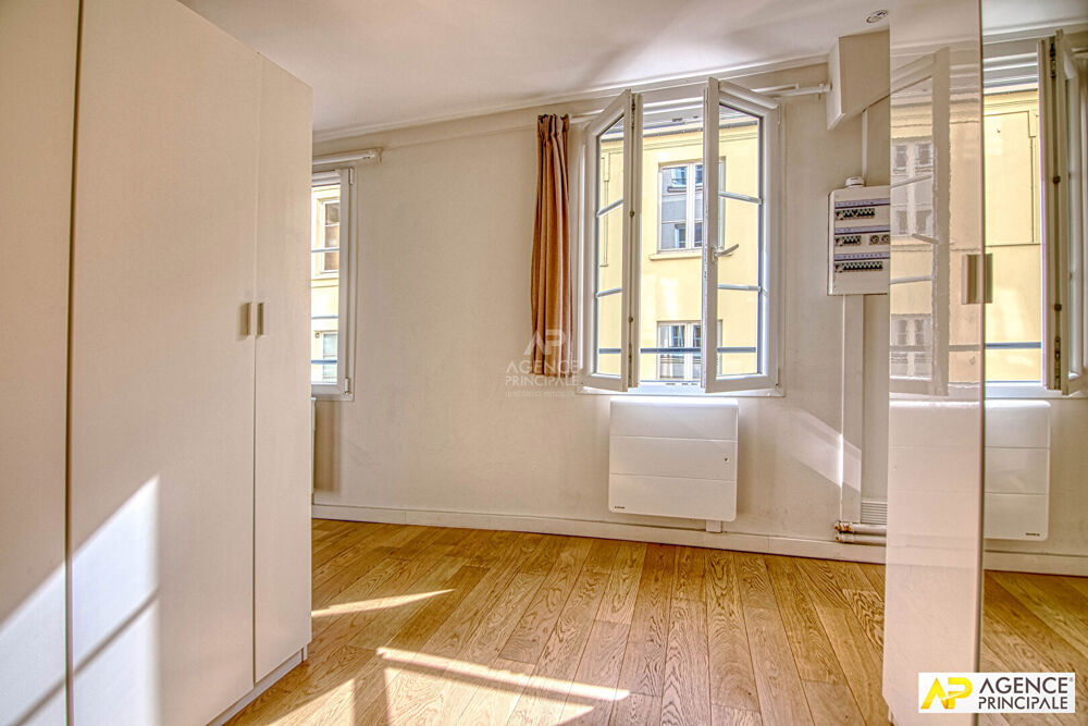 Vente Appartement Versailles Notre-Dame Appartement 2 piéces 43 m² carrez situé au 1er étage avec cave Versailles