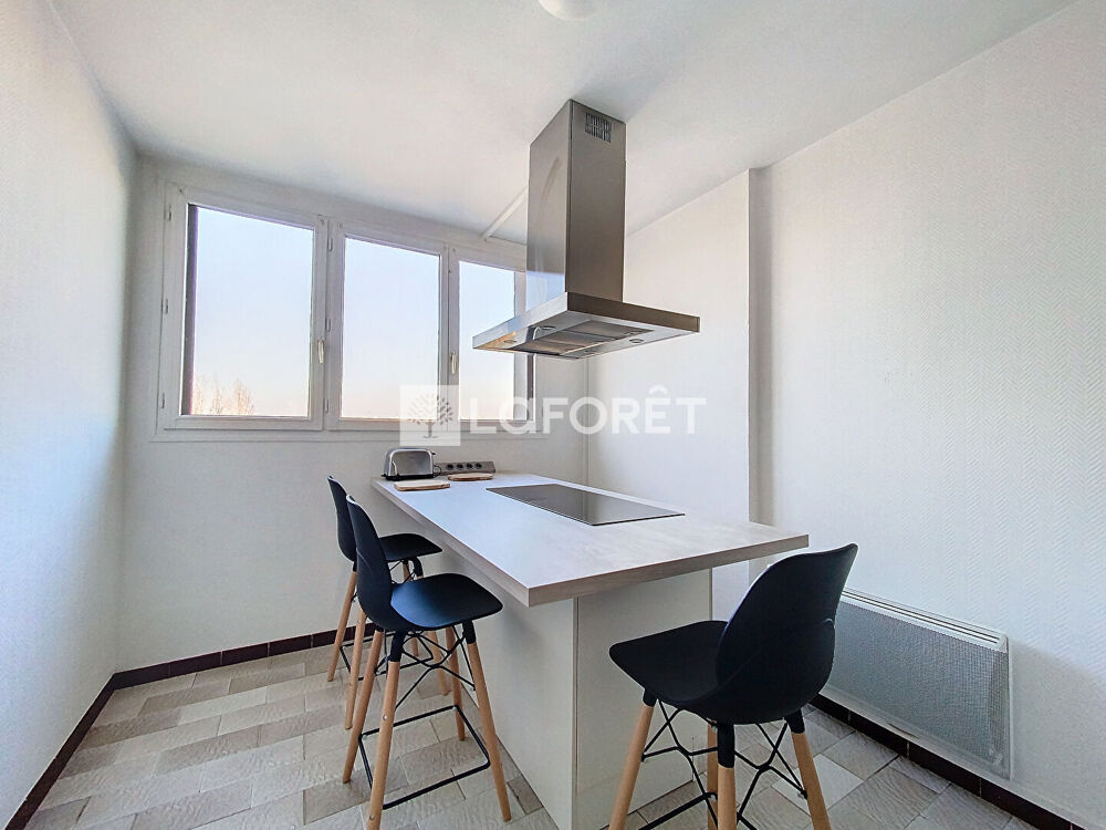 Chambre Saint Jean De La Ruelle 11 m2