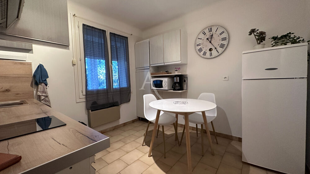 VILLA COMPOSEE D UN T4 ET T2 AVEC TERRASSES JARDIN GARAGE ET CAVE A MANOSQUE VENDUE LOUEE.
