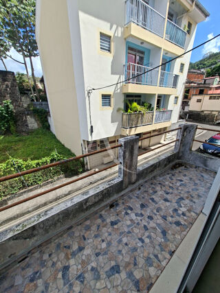  Immeuble à vendre 4 pièces  Fort de france