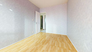  Appartement à vendre 4 pièces 77 m²
