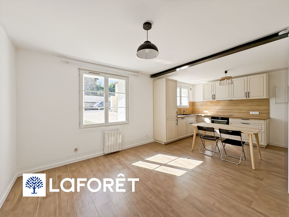 Location Appartement Appartement 3 pièces meublé à louer à Sainte-Geneviève-des-Bois - Réf 15810 Sainte genevieve des bois