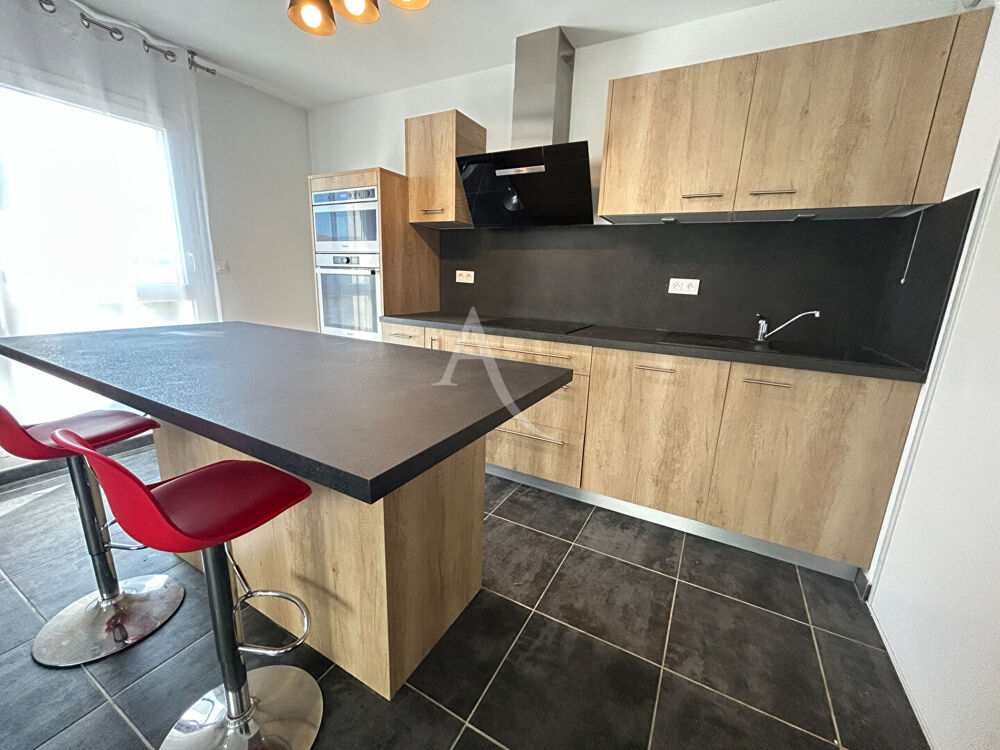 Location Appartement À louer - Appartement T3 avec terrasse, cellier et parking - Secteur Anatole France à Narbonne Narbonne