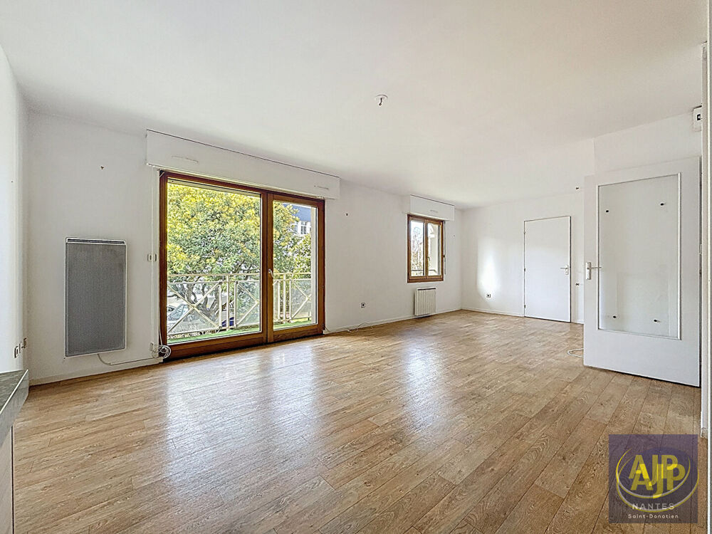NANTES SAINT DONATIEN - Appartement T1 BIS - RESIDENCE SERVICES SENIORS LES CASTALIES