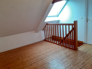  Appartement à louer 4 pièces 85 m²