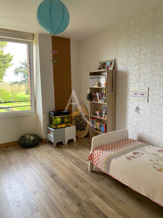  Maison � louer 6 pi�ces 211 m�