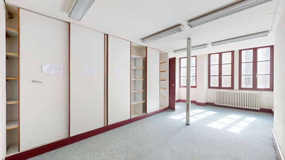 Appartement 3 pièces 80 m² · à Besancon · 80 m² · 137 000 €