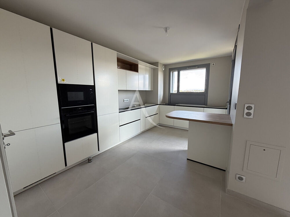 Location Appartement Loue Bourg en Bresse appartement neuf  99m² avec terrasse et grand garage Bourg en bresse