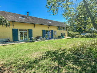  Maison � vendre 9 pi�ces 318 m�